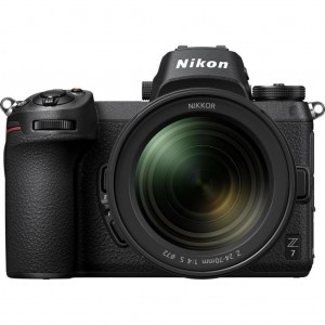 Nikon Z7 + 24-70mm f4 Kit