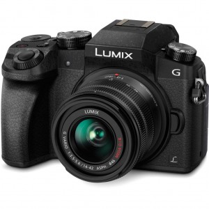 Panasonic DMC-G7 Kit 14-42mm Black